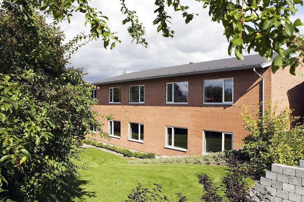 Hotel Jernbanegade Kibæk Exterior foto