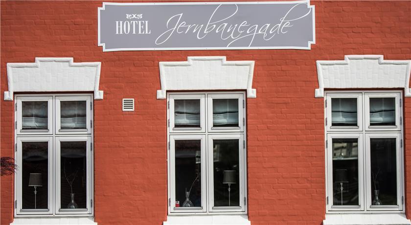 Hotel Jernbanegade Kibæk Exterior foto