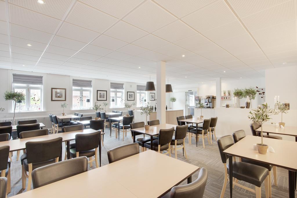 Hotel Jernbanegade Kibæk Exterior foto